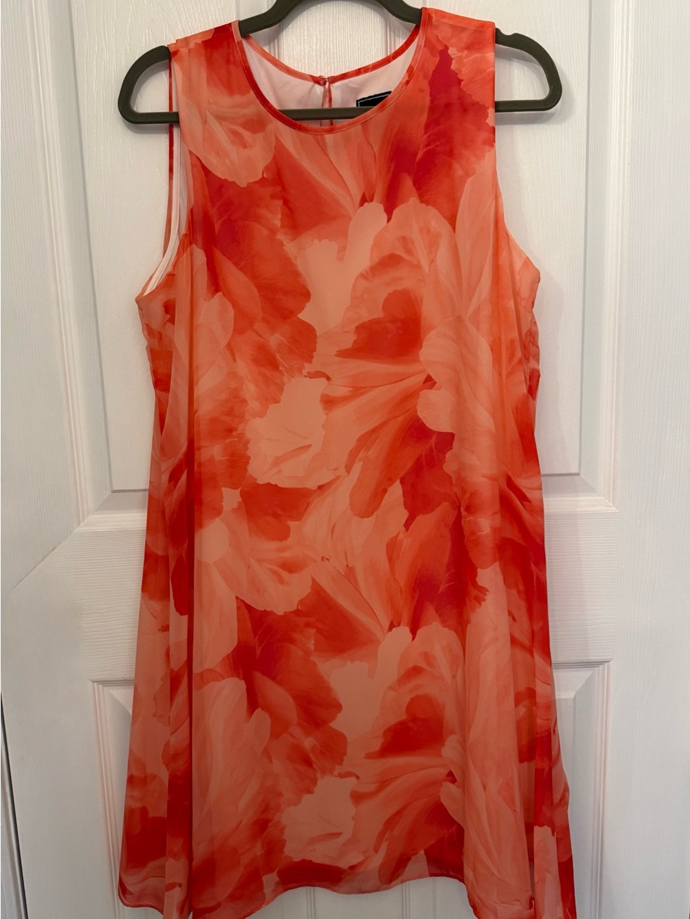 Sleeveless Coral Blossom Shift Dress